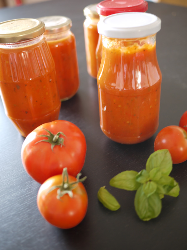 sauce tomates au basilic