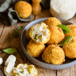 Arancinis, boulettes de riz italiennes