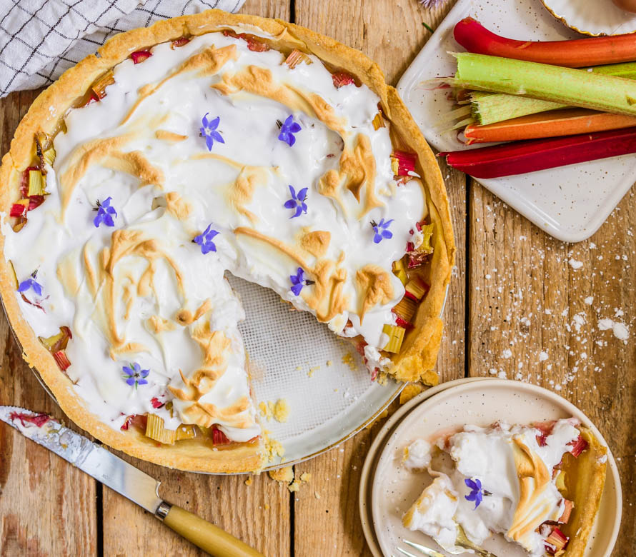 tarte à la rhubarbe meringuée