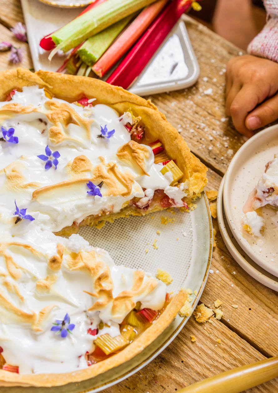 tarte à la rhubarbe meringuée