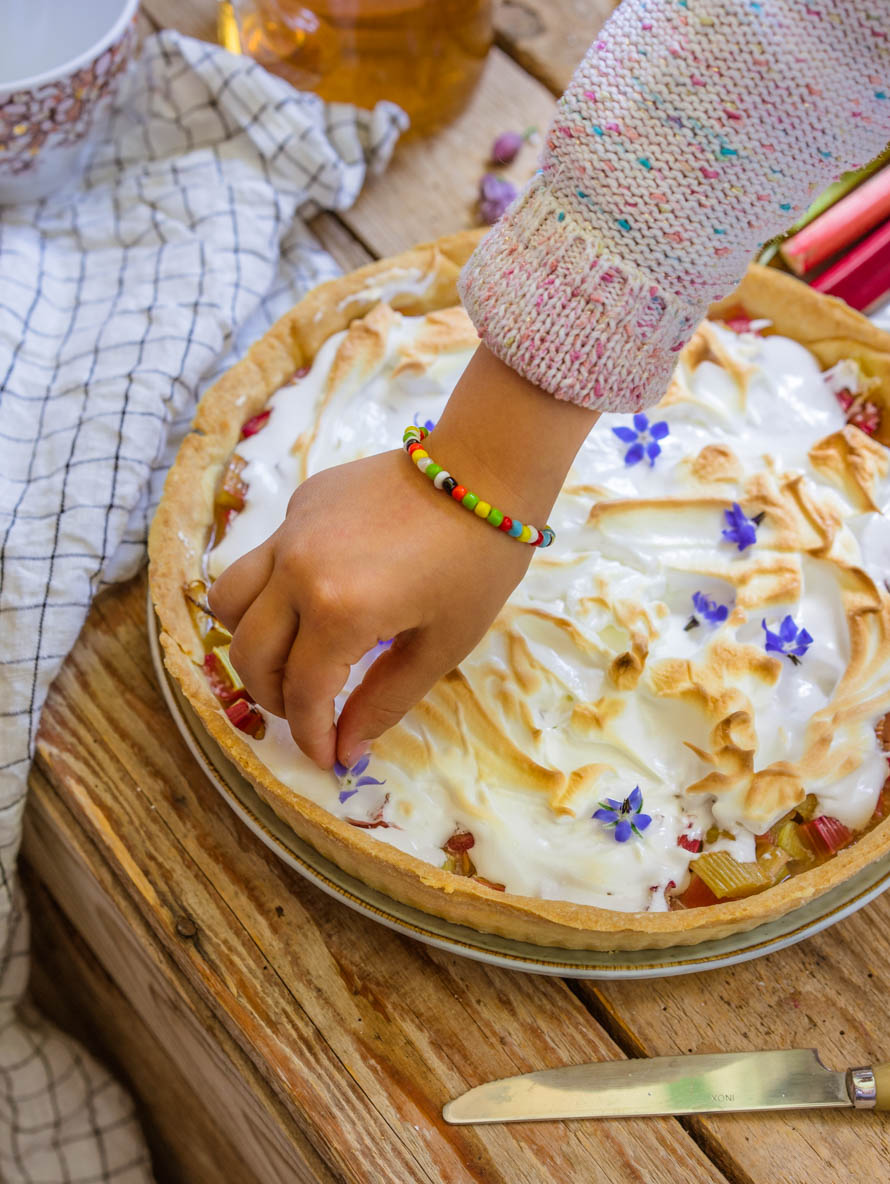 tarte à la rhubarbe meringuée