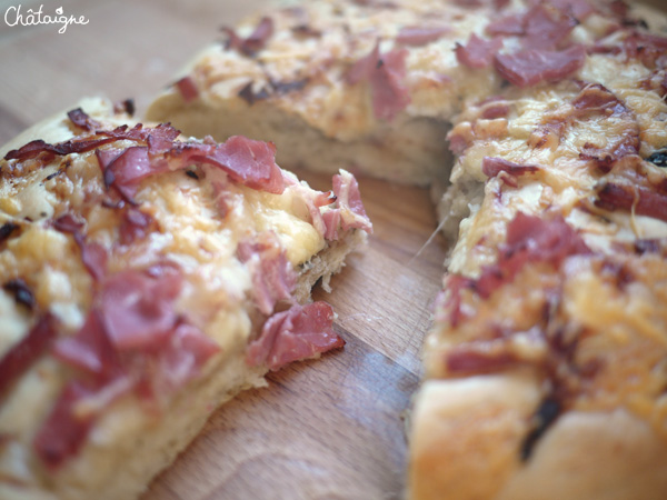 Focaccia au bacon