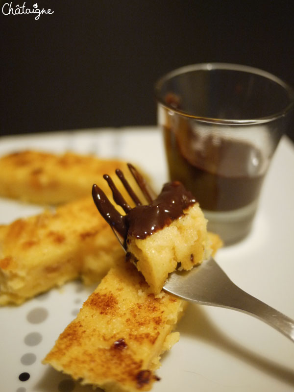 Polenta aux fruits secs et sa sauce chocolat