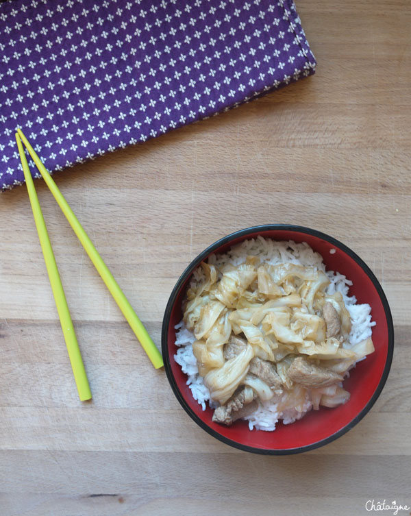 Porc sauté au chou et au gingembre