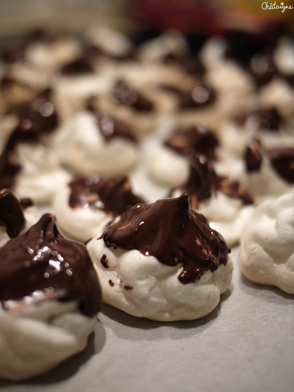 Les meringues au chocolat, selon M. Rabat-Joie