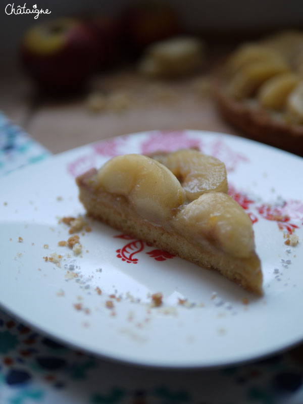 Tarte pommes-rhubarbe