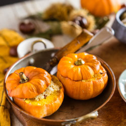 Petites courges [Jack-be-little] farcies au quinoa et aux châtaignes