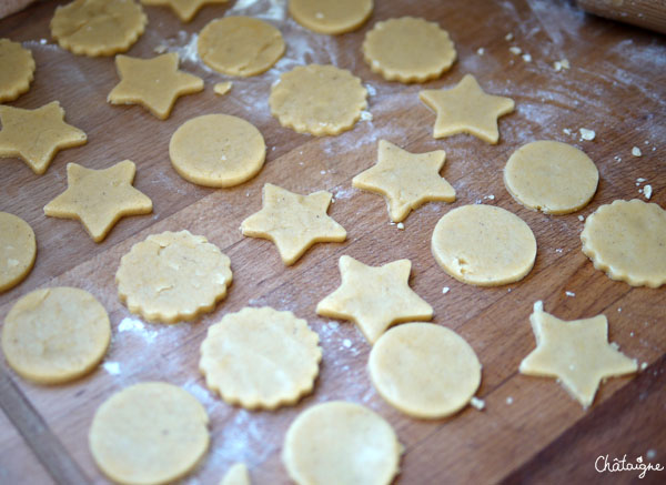 Sapin de Noël en biscuits