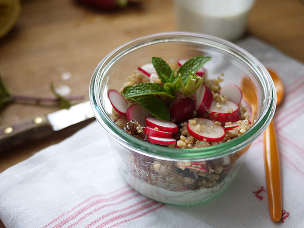 Salade printanière : salade quinoa-boulgour