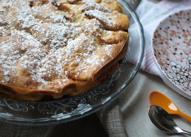 Sharlotka, le gâteau aux pommes russe