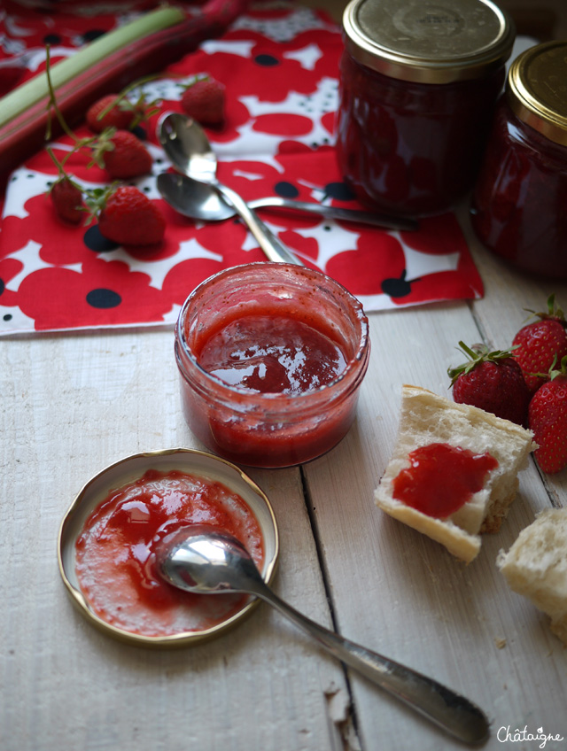 Confiture fraises-rhubarbe