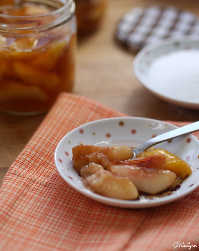 Conserves de pêches et nectarines