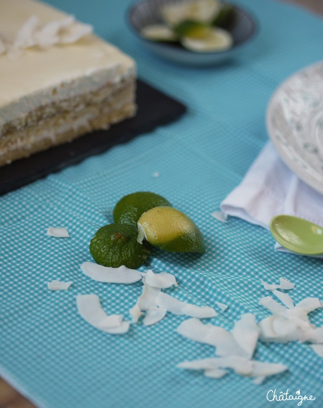 gâteau citron-citron vert et mousse coco