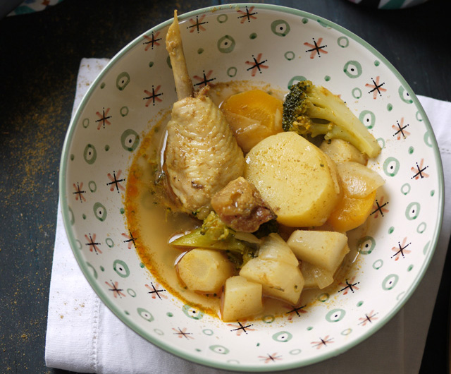 Couscous de poulet et légumes racines