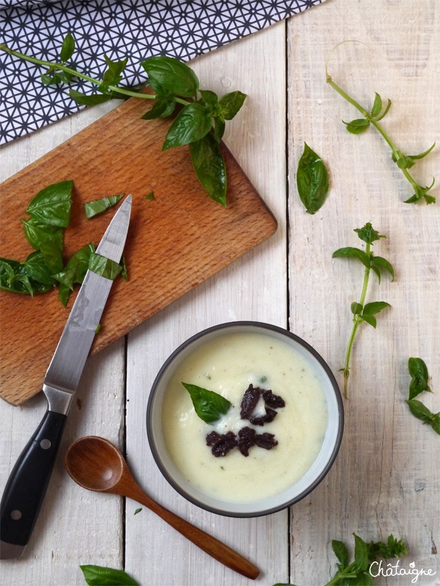 Soupe de courgettes