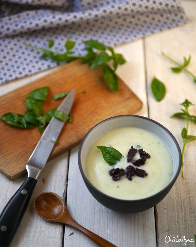 Soupe de courgettes