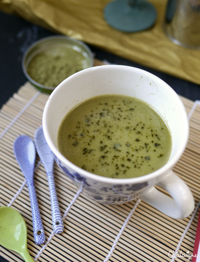 Matcha tea latte au chocolat blanc