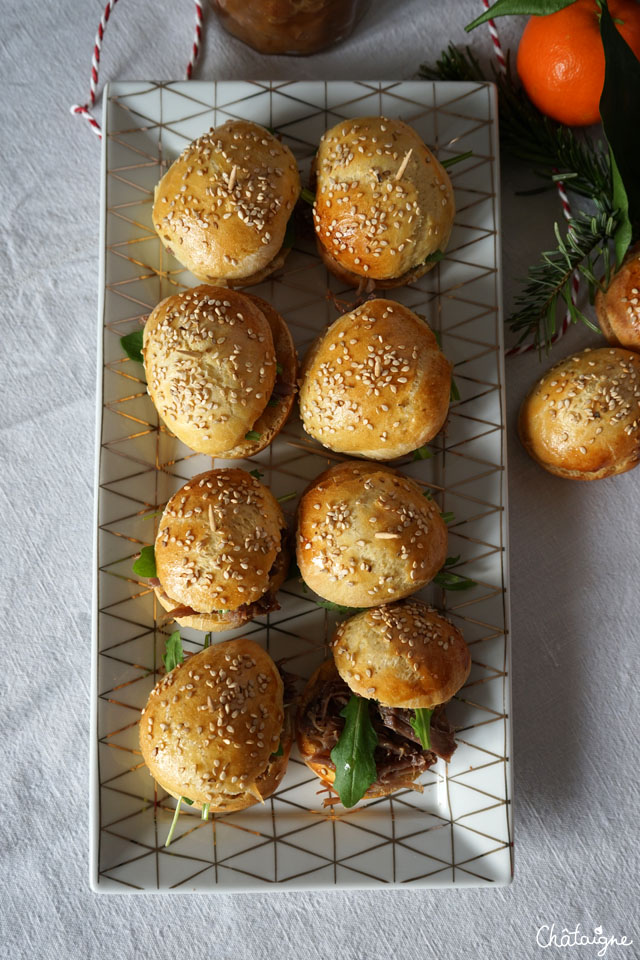 mini burgers au canard confit et chutney de pommes