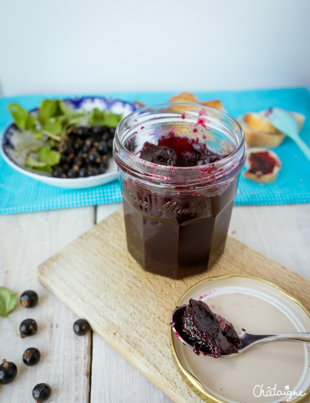 Confiture de cassis