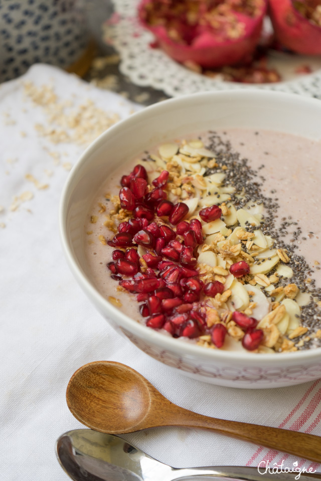 smoothie bowl banane-grenade