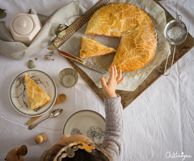 Galette des rois aux pralines roses