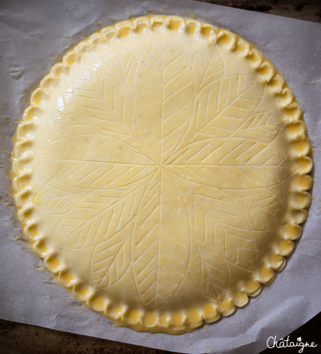 Galette des rois aux pralines roses