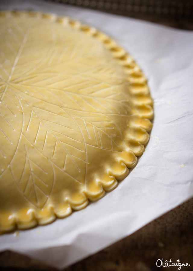 Galette des rois aux pralines roses