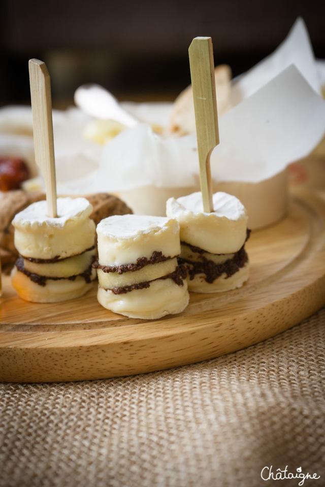 Camembert rôti aux fruits secs