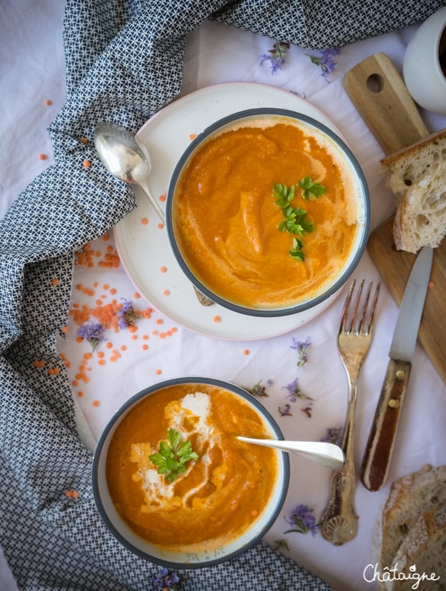 Soupe carottes-lentilles corail