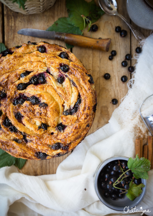 Brioche aux cassis