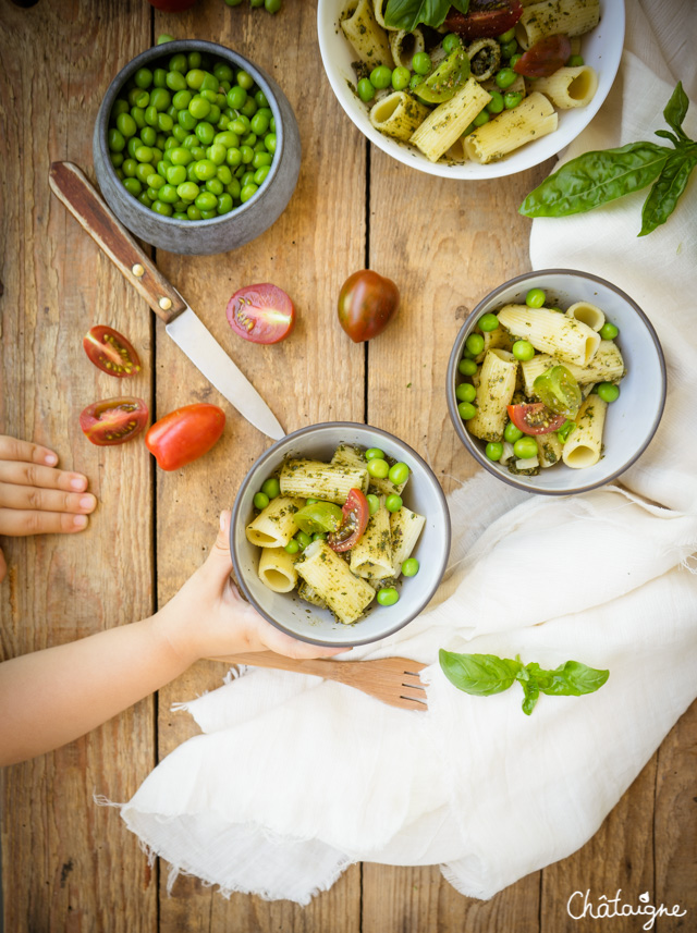 Salade de pâtes au pesto