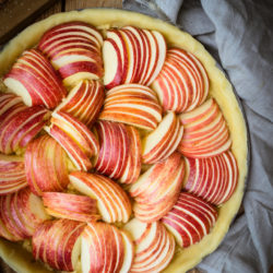 Tarte aux pommes et crème d'amande