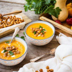 Soupe de butternut aux pois chiches