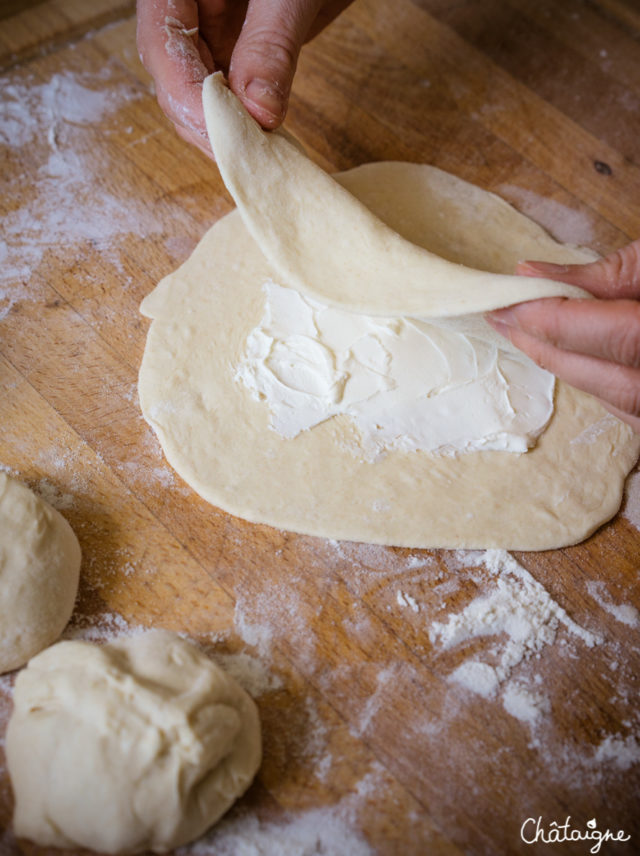 Cheese-naans, pains plats au fromage