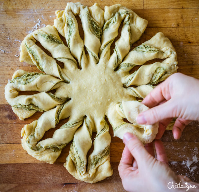 Brioche étoile à la sauge