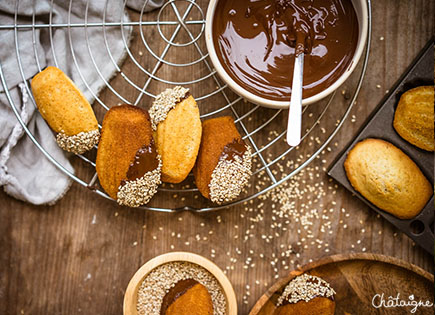 Madeleines au chocolat et sésame