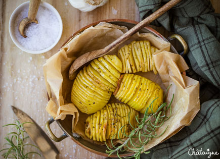 Pommes de terres Hasselback [pdt rôties à la suédoise]