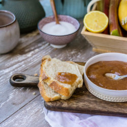 Confiture banane-rhubarbe