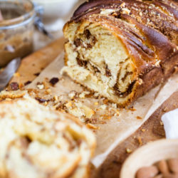 Babka à la purée d'amandes maison