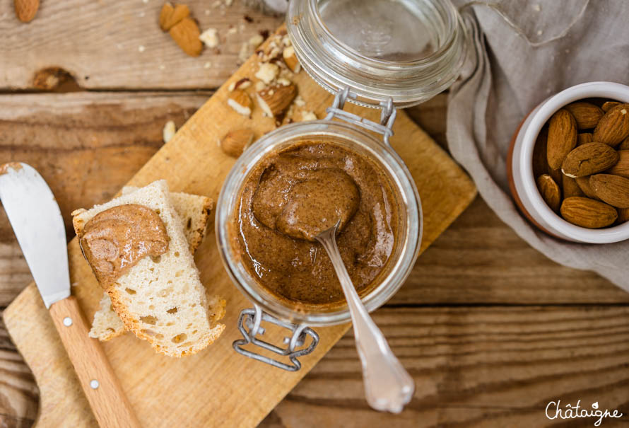 Purée d'amandes maison