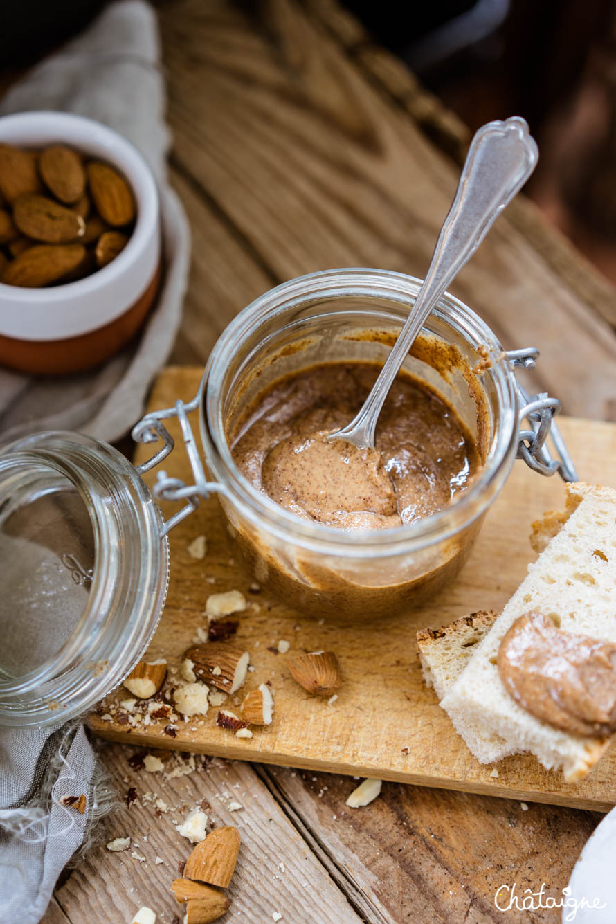 Purée d'amande : Recette de Purée d'amande