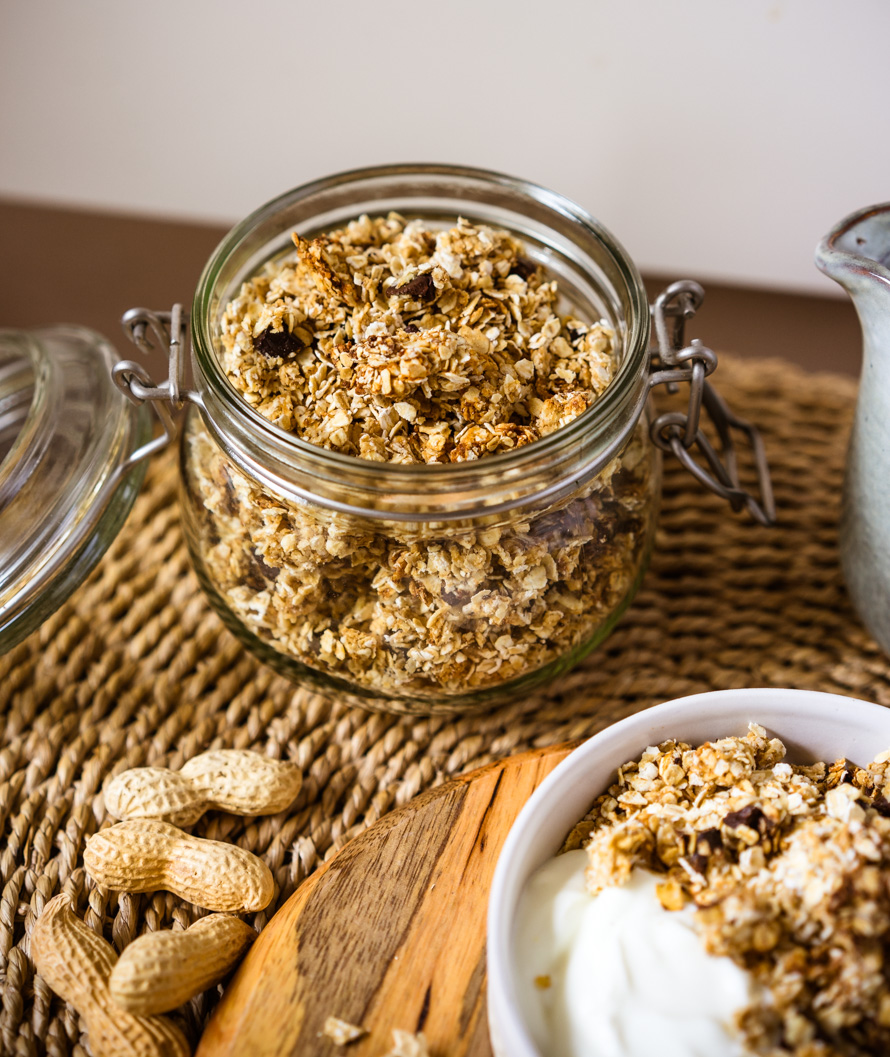 granola cacahuètes et chocolat