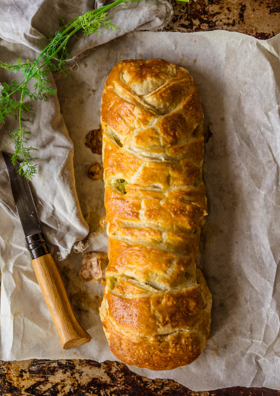 Tresse feuilletée saumon-poireaux