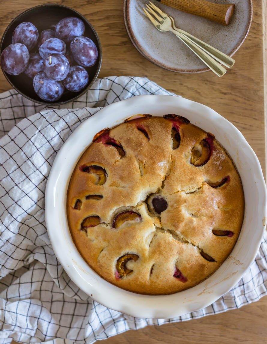 Gâteau moelleux aux prunes