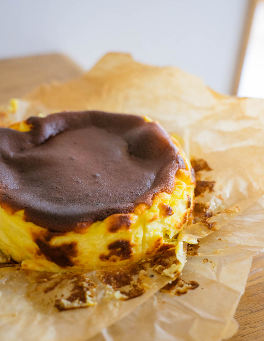 Cheesecake basque Cheesecake basque