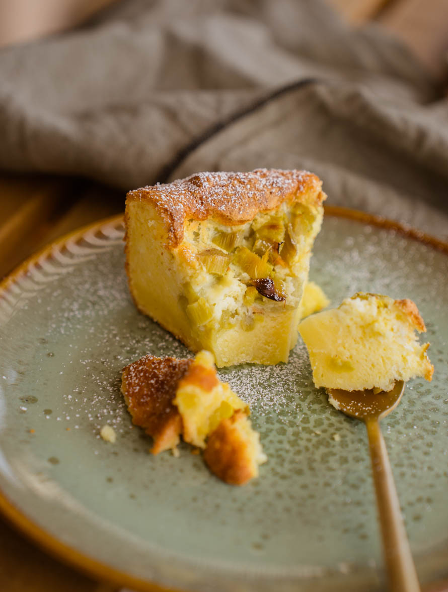 Gâteau à la rhubarbe